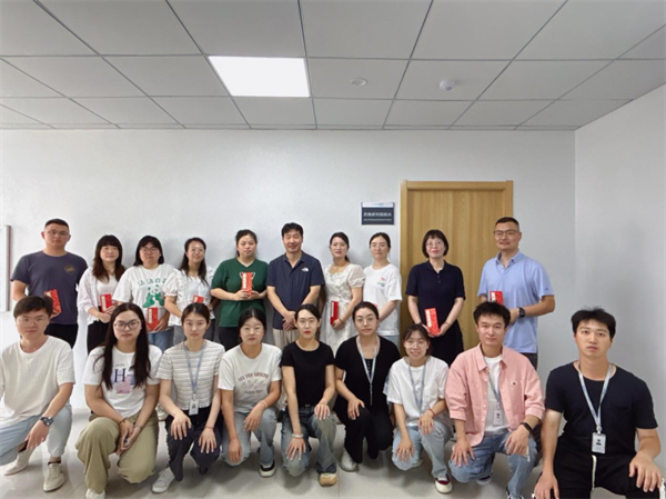 20240717-薪火相传，弦歌不辍-泰州研究院首届迎新“师徒结对”活动1151