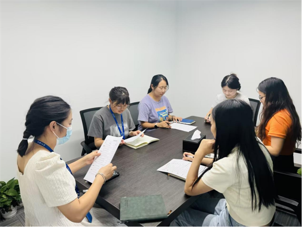 新员工访谈新闻稿20240812135